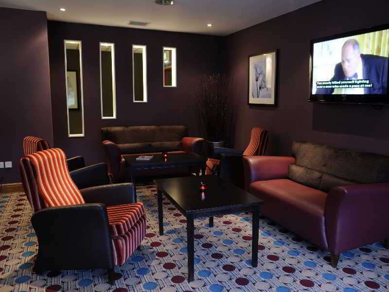 Premier Inn Glasgow Braehead Exterior photo